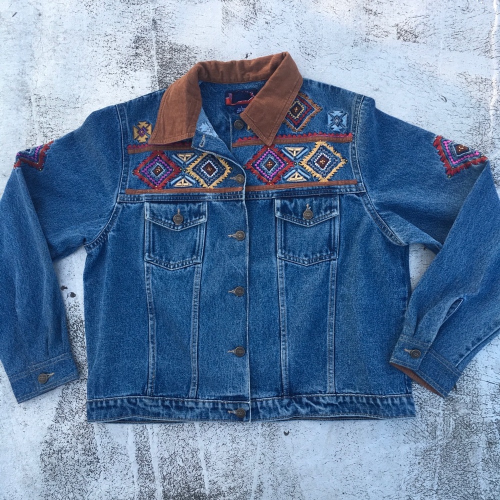 VINTAGE Embroidered Denim Jacket